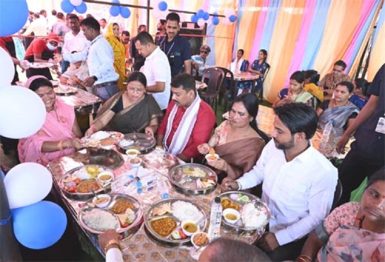 श्रमिकों के लिए तीसरे श्रम अन्न केंद्र का हुआ शुभारंभ 