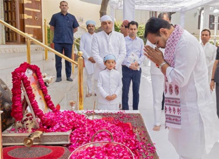 मुख्यमंत्री भजनलाल शर्मा ने स्व. अरविंद सिंह मेवाड़ को अर्पित किए श्रद्धासुमन