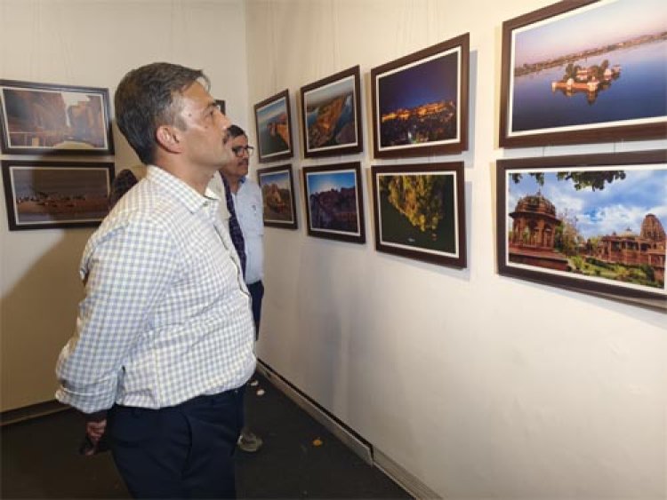 राजस्थान दिवस समारोह के अवसर पर तीन दिवसीय फोटो प्रदर्शनी का शुभारंभ सौ से अधिक छाया चित्रों का हुआ प्रदर्शन