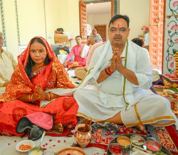 मुख्यमंत्री भजनलाल शर्मा ने चैत्र नवरात्र स्थापना पर पूजा-अर्चना कर प्रदेश की खुशहाली की कामना की