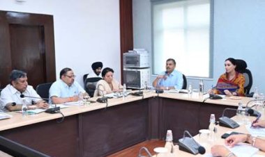 पर्यटन भवन में आयोजित हुई समीक्षा बैठक, धार्मिक आस्था के केंद्र श्रीखाटू श्याम जी में भव्य रूप से किए जाएं विकास कार्य: उपमुख्यमंत्री दिया कुमारी