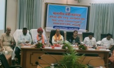 पानी और पैसे की कमी नहीं, अधिकारी बेहतर प्रबंधन कर आमजन को पेयजल उपलब्ध कराएं: जनस्वास्थ्य अभियांत्रिकी मंत्री