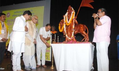सुप्रीम कोर्ट के फैसले की सराहना करते हुए देवनानी ने कहा कि अब कोई नहीं कर सकेगा राष्‍ट्र नायकों का अपमान