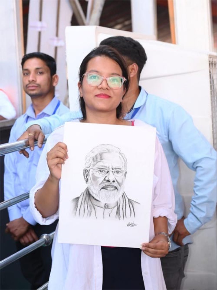 प्रधानमंत्री की संवेदना से खिला एक पल, एक बेटी की कला को मिला आदर और अपनापन