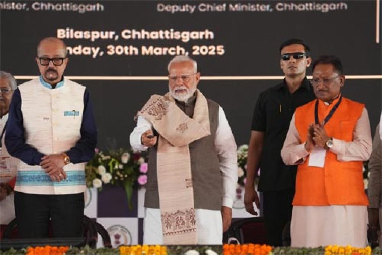प्रधानमंत्री नरेंद्र मोदी ने दी नया रायपुर को ऐतिहासिक रेल कनेक्टिविटी की सौगात