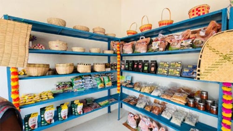 छिंद कांसा की सुंदर टोकरियों से संवरी जिंदगी