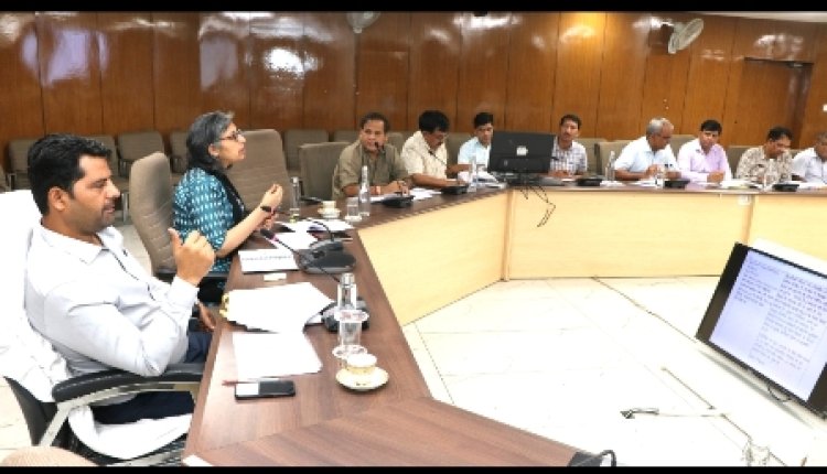 कृषि विभाग की विभागीय योजनाओं की समीक्षा बैठक का आयोजन