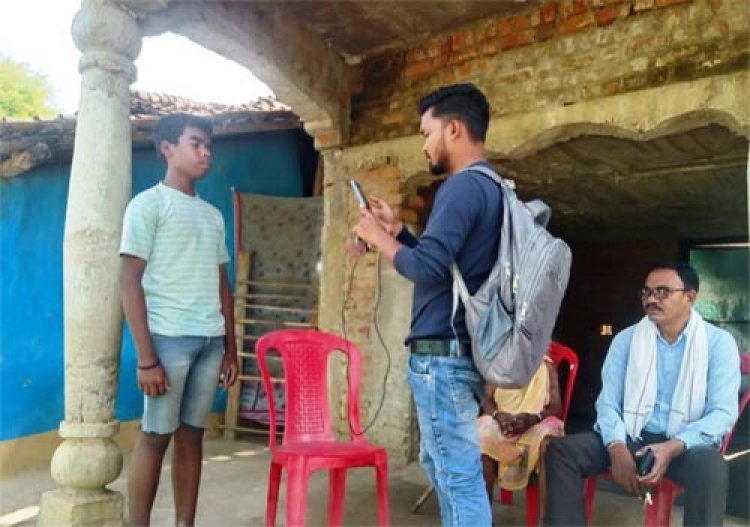 सुशासन तिहार में घर-घर दस्तक देकर हो रहा समस्याओं का समाधान