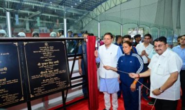 CM धामी ने महाराणा प्रताप स्पोट्र्स कॉलेज रायपुर देहरादून में भारत के एकमात्र अंतरराष्ट्रीय स्तर के आइस रिंक के जीर्णोद्धार कार्यों का लोकार्पण किया