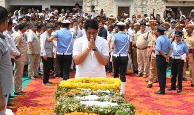 शहीद सुरेंद्र कुमार की देह पंचतत्व में विलीन- पूर्ण राजकीय सम्मान से हुई अंत्येष्टि