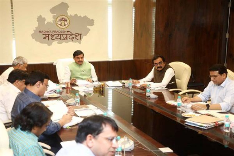 तय समय पर पूरी हों सभी वृहद परियोजनाएं : मुख्यमंत्री डॉ यादव
