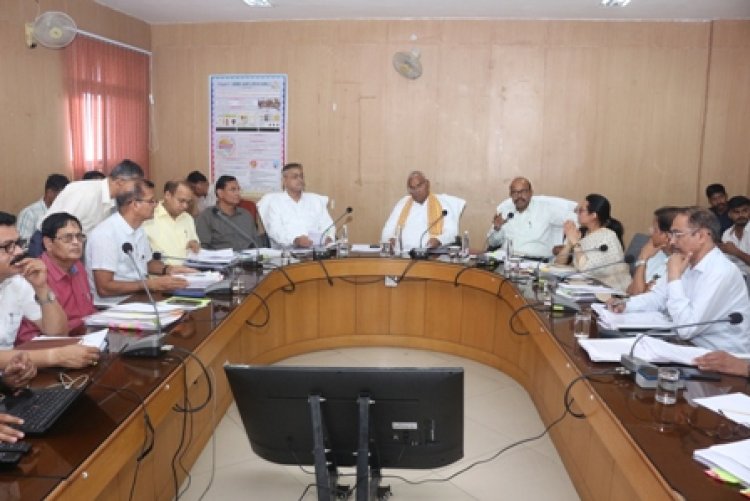 2019 तक के विभागीय अनुशासनात्मक कार्यवाही के प्रकरणों का निस्तारण करें अधिकारी: शिक्षामंत्री