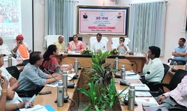 उप मुख्यमंत्री प्रेमचंद बैरवा ने ली वंदे गंगा जल संरक्षण जन अभियान की समीक्षा बैठक