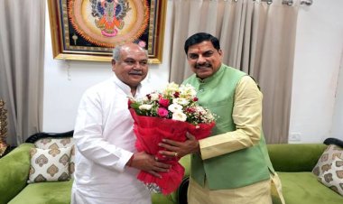 मुख्यमंत्री डॉ. यादव ने विधानसभा अध्यक्ष तोमर से की सौजन्य भेंट