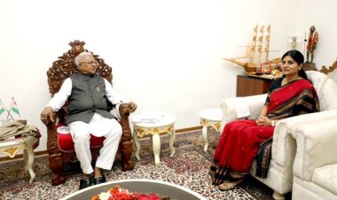 राज्यपाल पटेल से केन्द्रीय राज्यमंत्री अनुप्रिया पटेल ने की सौजन्य भेंट