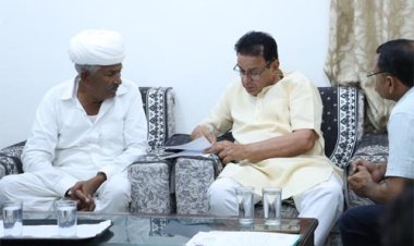 संसदीय कार्य मंत्री ने सर्किट हाउस में सुनी आमजन की समस्याएं, प्रत्येक शिकायत पर तत्परता से कार्रवाई के निर्देश