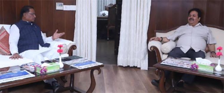 BCCI उपाध्यक्ष राजीव शुक्ला ने छत्तीसगढ़ सदन में मुख्यमंत्री विष्णुदेव साय से की मुलाकात