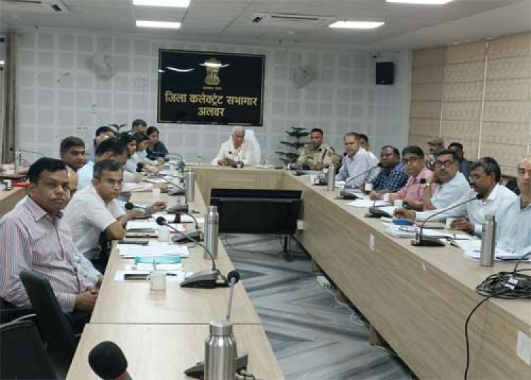 विभागीय समन्वय रख जन सहभागिता से वंदे गंगा जल संरक्षण अभियान का सफल क्रियान्वयन सुनिश्चित करें: डॉ. किरोडी लाल