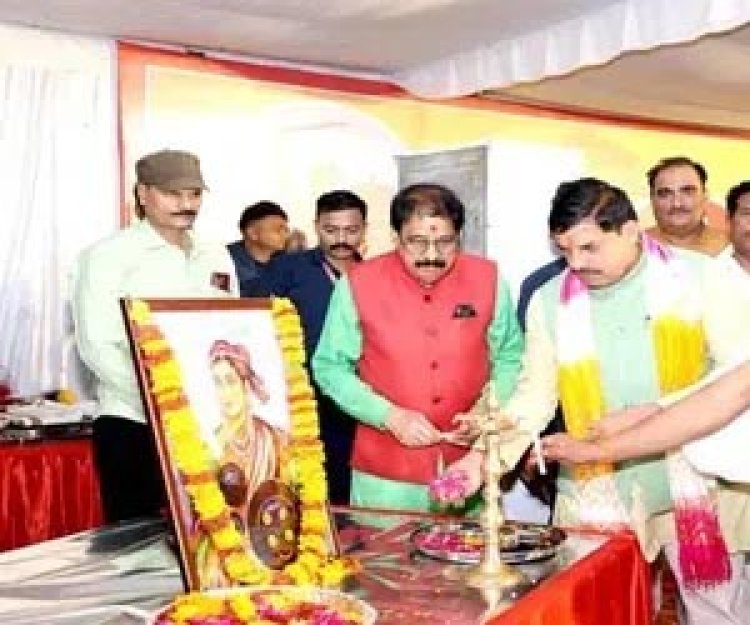 मुख्यमंत्री डॉ. यादव ने वीरांगना लक्ष्मीबाई के बलिदान दिवस पर किया नमन