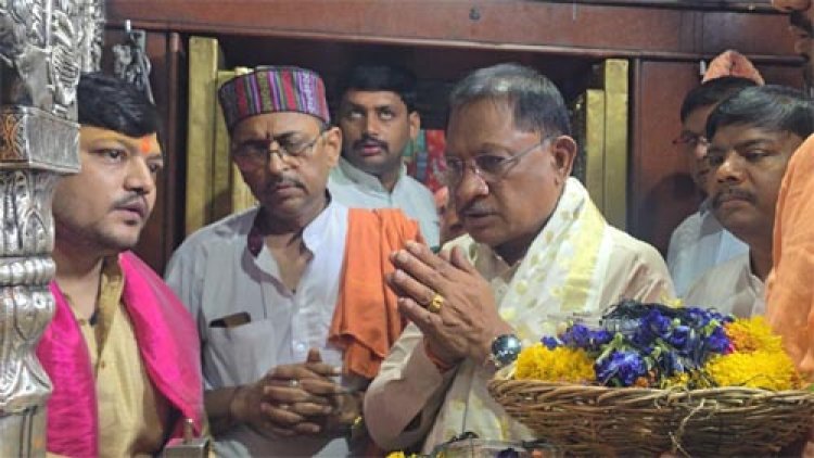 'काशी के कोतवाल' काल भैरव जी के दरबार में मुख्यमंत्री विष्णुदेव साय ने की पूजा-अर्चना