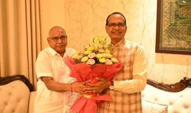 पूर्व मुख्यमंत्री और वर्तमान केंद्रीय मंत्री शिवराज सिंह चौहान से मिले प्रदेश अध्यक्ष हेमंत खंडेलवाल