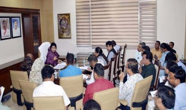 राज्यमंत्री गौर ने विभिन्न वार्डों में संचालित निर्माण कार्यों की समीक्षा की