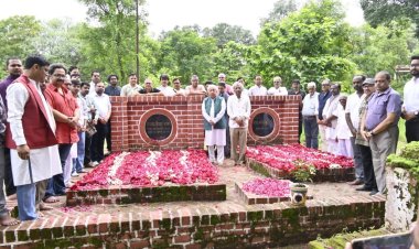 यह रज़ा साहब को मरणोत्तर जीवन देने की कोशिश है - अशोक वाजपेयी