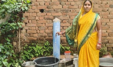 जीवन भर पानी के लिए संघर्ष करने वाली रेखा साहू के घर पहुंचा शुद्ध पेयजल