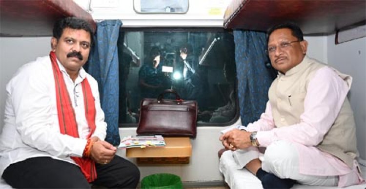 मुख्यमंत्री विष्णु देव साय ट्रेन से सरगुजा के लिए हुए रवाना, BJP के प्रशिक्षण शिविर में शामिल होंगे