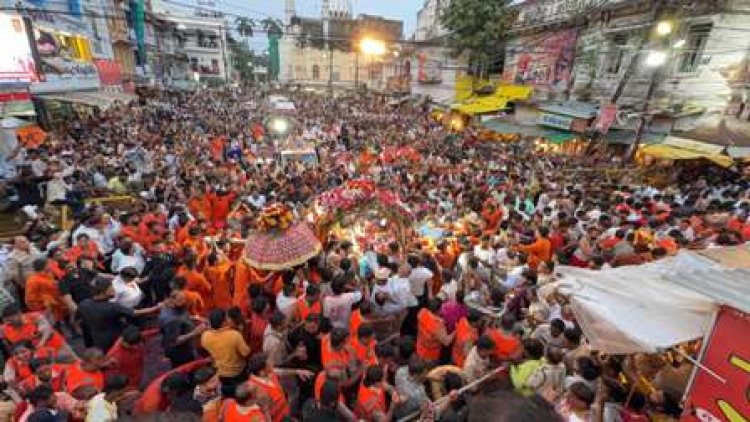 वैदिक मंत्रोच्चार के साथ भगवान श्री महाकाल का नगर भ्रमण