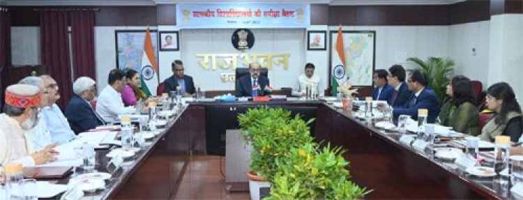 विश्वविद्यालयों एवं कॉलेजों में शैक्षणिक गुणवत्ता बढ़ाने रिक्त पदों पर भर्ती की कार्रवाई प्राथमिकता से करें- राज्यपाल रमेन डेका