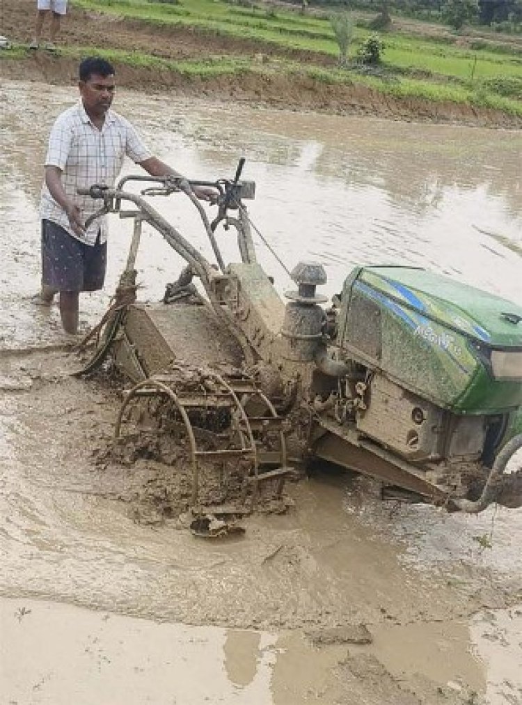 पावर टिलर बन रहा है बदलाव का आधार
