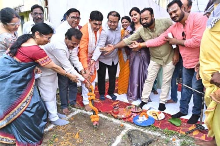 संघर्ष ही सफलता का मार्ग है, दृढ़ संकल्प के साथ करें अध्ययन: मंत्री वर्मा