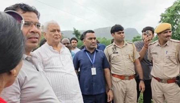 आपदा प्रबंधन मंत्री डॉ. किरोड़ी ने किया सवाई माधोपुर में बाढ़ प्रभावित क्षेत्रों का दौरा