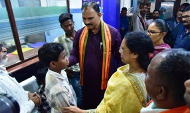 स्वास्थ्य मंत्री जायसवाल ने कोण्डागांव व फरसगांव में शासकीय अस्पतालों का किया निरीक्षण