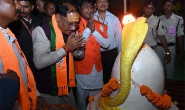 मुख्यमंत्री विष्णुदेव साय महासमुंद में रूद्र महाभिषेक हवन पूजन में हुए शामिल