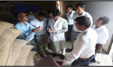 उत्तर बस्तर के पीडीएस गोदामों का निगम अध्यक्ष ने किया निरीक्षण