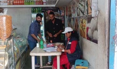 बने खाबो-बने रहिबो सघन जांच एवं जागरूकता अभिया के तहत मिठाइयों और नमकीन के लिए गए दर्जनों सैम्पल