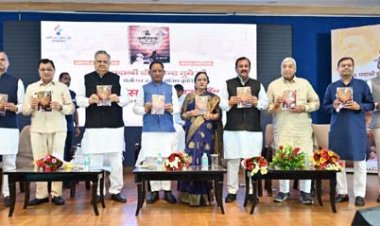 हास्य कवि डॉ. दुबे अपनी हँसती-गुदगुदाती कविताओं के माध्यम से सदैव रहेंगे हमारे बीच जीवित: मुख्यमंत्री विष्णु देव साय