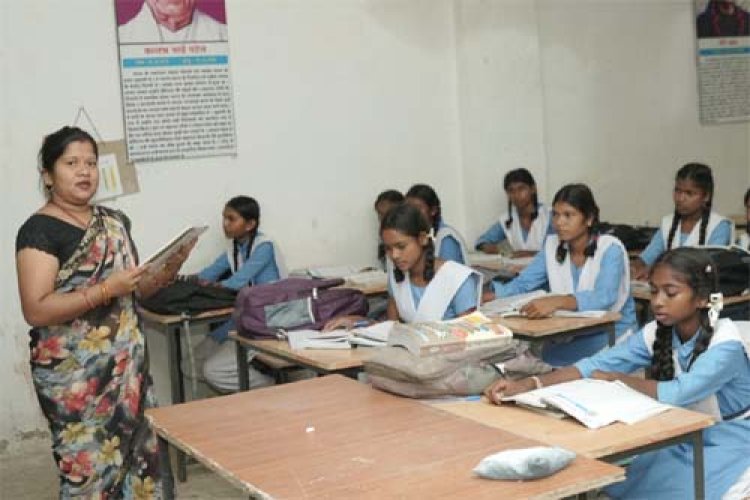 दूर हुई शिक्षकों की कमी, अतिथि शिक्षको की नियुक्ति से विद्यार्थियों में खुशी
