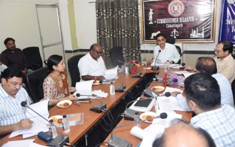 फसल परिवर्तन के लिए हर गांव की अलग-अलग कार्ययोजना पर जोर