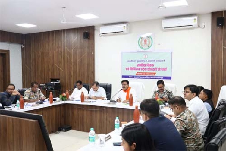नक्सलवाद अपने अंतिम पड़ाव पर है, इनके खात्मा के लिए चलाए जा रहे महाअभियान में अंतिम आहूति के लिए सर्व समाज की सहभागिता जरूरी है: उपमुख्यमंत्री विजय शर्मा