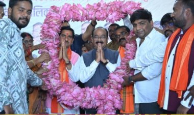 विकास के लिए प्रतिबद्ध डबल इंजन की सरकार : केन्द्रीय राज्य मंत्री तोखन साहू