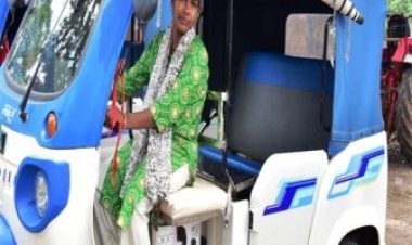 दीदी ई रिक्शा योजना से आदिलक्ष्मी को मिली नई राह