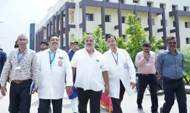 छात्रों की बात, जनप्रतिनिधि के साथ: संस्कृति मंत्री ने की मेडिकल छात्रों से चर्चा
