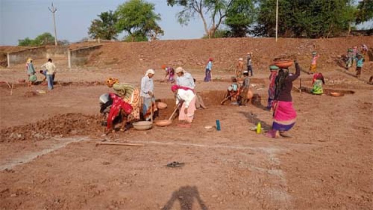 मनरेगा श्रमिकों को रोजगार देने में बिलासपुर जिला प्रदेश में अव्वल