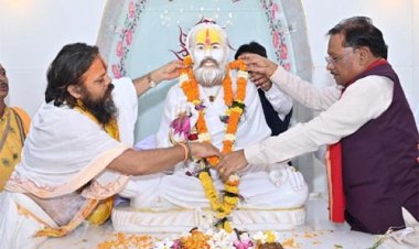 संतों के आशीर्वाद और जनसहयोग से छत्तीसगढ़ आगे बढ़ रहा है विकास और आस्था के मार्ग पर: मुख्यमंत्री विष्णुदेव साय