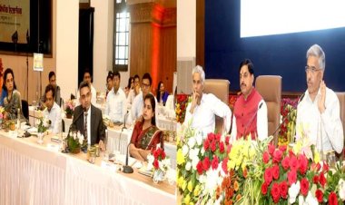 नगरीय क्षेत्रों के सुनियोजित विकास के लिये वर्ष 2047 को ध्यान में रखकर बनाएं कार्ययोजना : मुख्यमंत्री डॉ. यादव