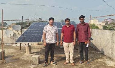 सूरज की रोशनी से जगमगाया प्रेम का घर