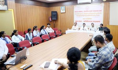 संसदीय प्रणाली को और मजबूती देने के लिये युवाओं को किया जाए जागरूक